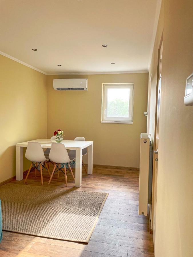 Pine&Chill2 Apartments Balatonalmadi Bagian luar foto