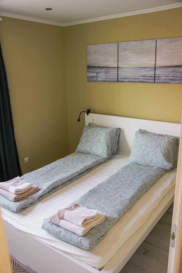 Pine&Chill2 Apartments Balatonalmadi Bagian luar foto