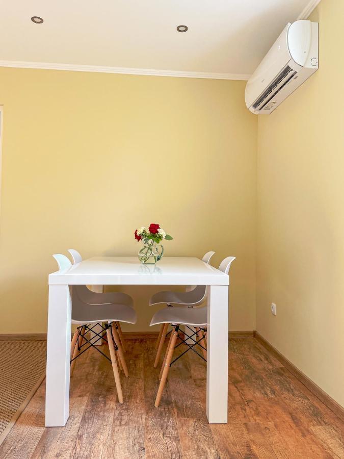 Pine&Chill2 Apartments Balatonalmadi Bagian luar foto