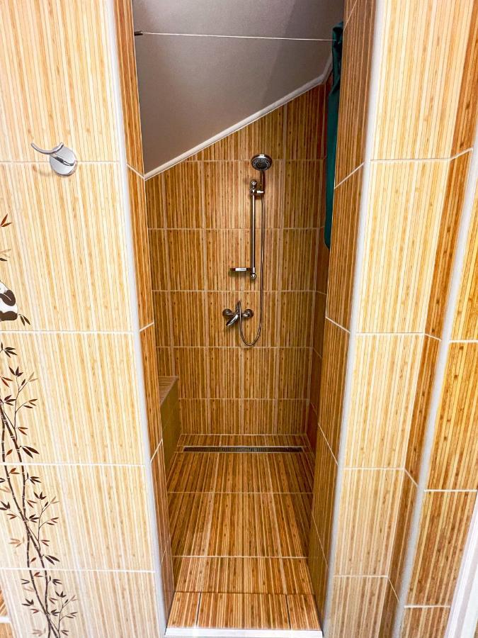 Pine&Chill2 Apartments Balatonalmadi Bagian luar foto